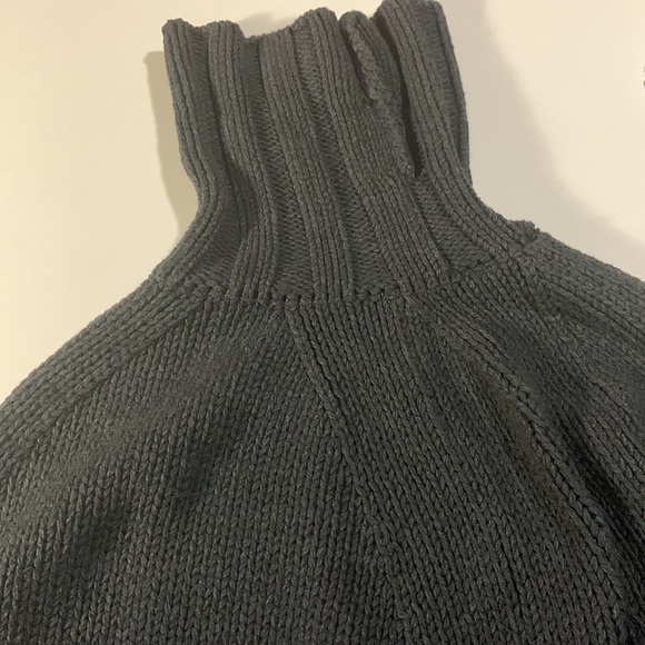 𝅺TOMMY Hilfiger Charcoal Gray Turtleneck Cape, Size OS. Like New. - Picture 3 of 12